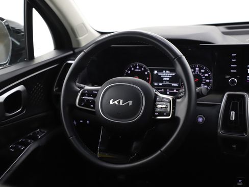 Used 2023 Kia Sorento S w/ Panoramic Sunroof Package image 16