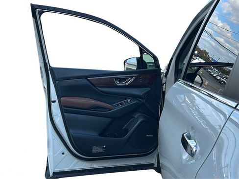Used 2023 Subaru Ascent Touring image 11