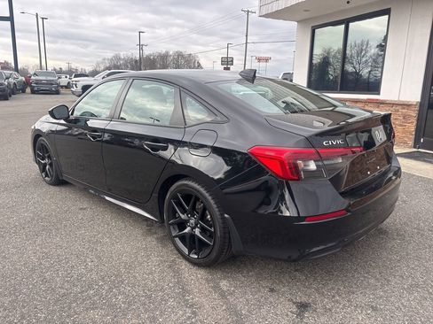 Used 2024 Honda Civic Sport image 6