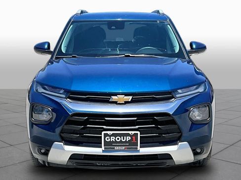 Used 2021 Chevrolet TrailBlazer LT w/ Convenience Package FWD image 4