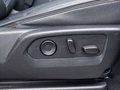 Used 2023 Chevrolet Suburban RST w/ Sport Performance Package image 55