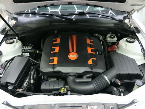 Used 2015 Chevrolet Camaro LT w/ Commemorative Special Edition image 36