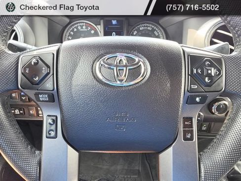 Used 2021 Toyota Tacoma TRD Sport w/ TRD Premium Sport Package AWD/4WD image 20