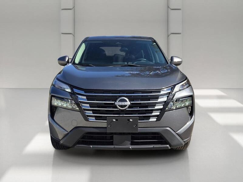 Used 2024 Nissan Rogue SV FWD image 8