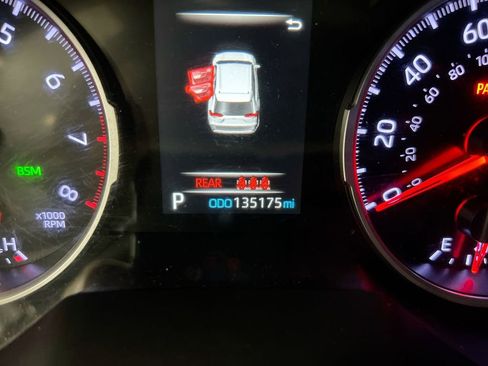Used 2019 Toyota RAV4 XLE Premium w/ Advanced Technology Package AWD/4WD image 8