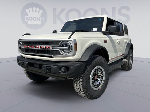New 2026 Ford Bronco Outer Banks image 1