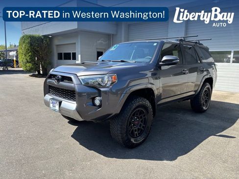Used 2019 Toyota 4Runner TRD Off-Road Premium AWD/4WD image 2