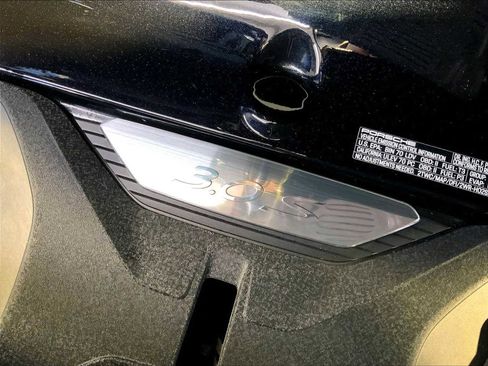 Used 2024 Porsche 911 Carrera S image 33