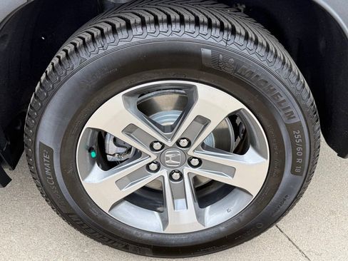 Used 2025 Honda Pilot EX-L image 10