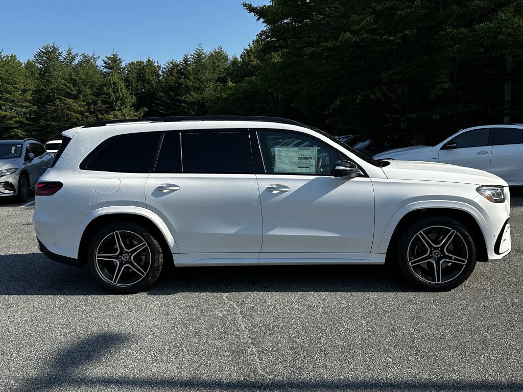 New 2026 Mercedes-Benz GLS 450 4MATIC image 9