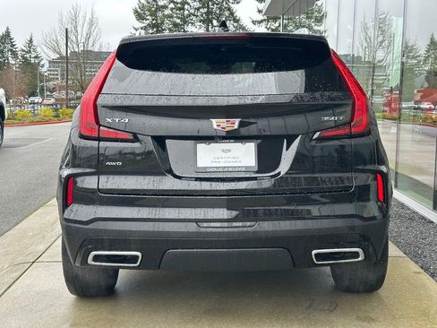 Certified 2025 Cadillac XT4 Premium Luxury image 4