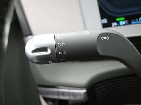 Used 2023 Hyundai Ioniq 5 Limited RWD image 22
