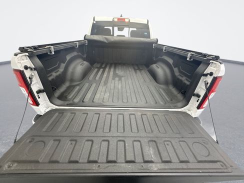 Used 2023 RAM 1500 Big Horn AWD/4WD image 22