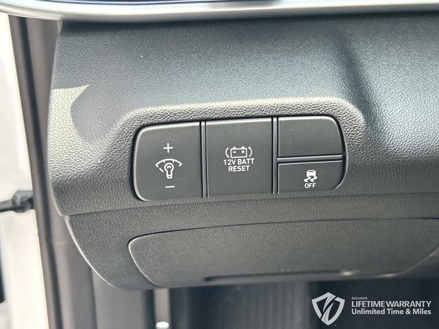 New 2026 Hyundai Elantra Limited FWD image 27