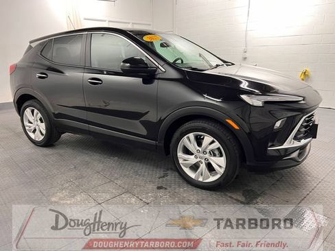 Used 2025 Buick Encore GX Preferred FWD image 5
