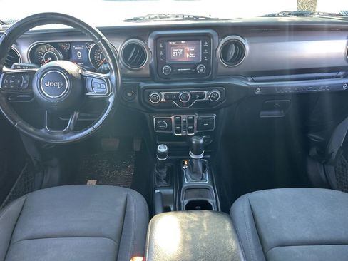 Used 2020 Jeep Wrangler Unlimited Sport image 21