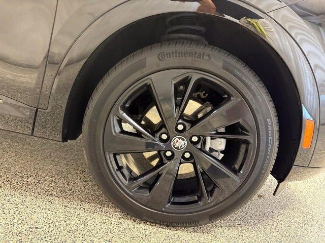 Used 2023 Buick Envision Essence w/ Technology Package I AWD/4WD image 33