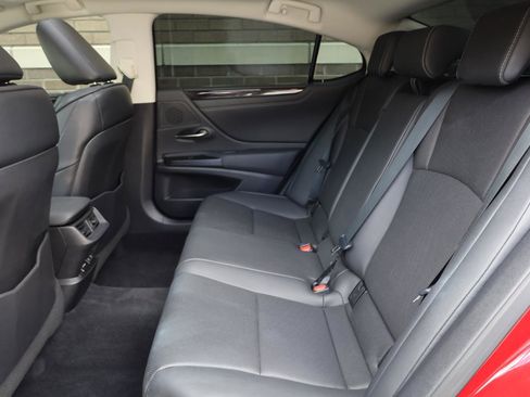 Used 2021 Lexus ES 350 w/ Premium Package FWD image 20