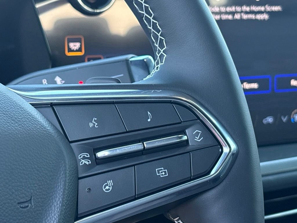 New 2027 Chevrolet Traverse LT FWD image 12