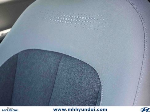Certified 2025 Hyundai Ioniq 5 SE RWD image 22