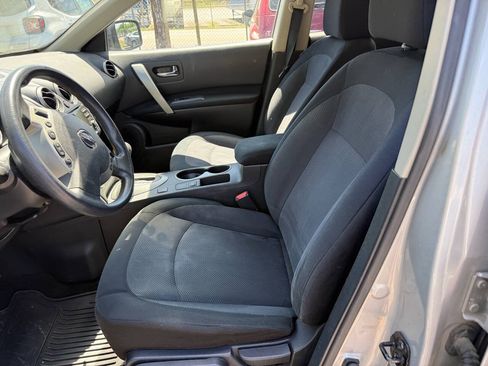 Used 2013 Nissan Rogue S w/ Special Edition Pkg AWD/4WD image 19