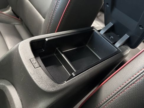 Used 2025 Chevrolet TrailBlazer RS w/ Driver Confidence Package image 28