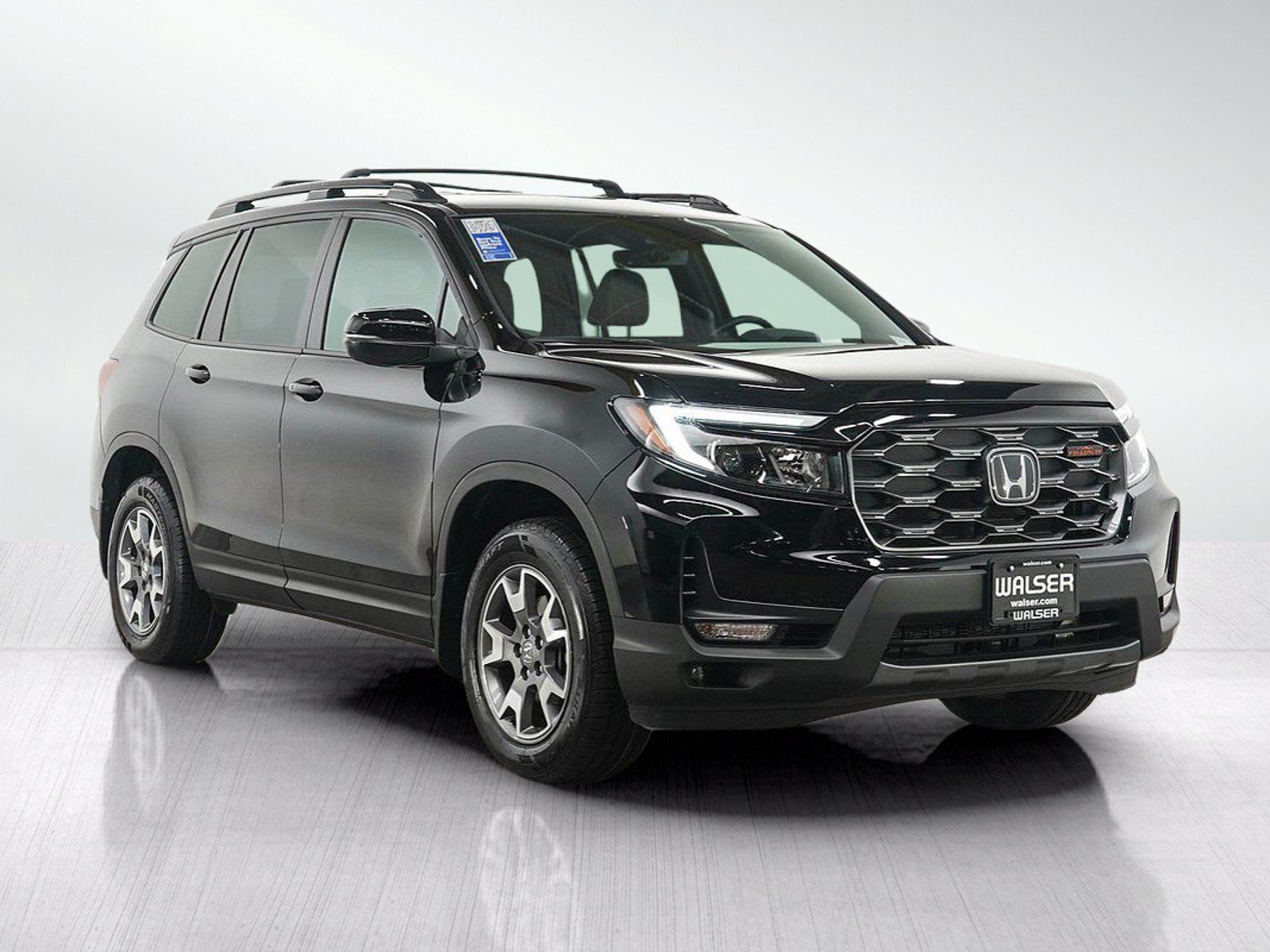 Used 2023 Honda Passport TrailSport image 7