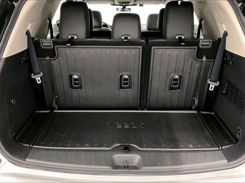 New 2025 Nissan Pathfinder Platinum w/ Lighting Package (N93) image 40