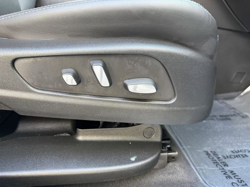 Used 2022 Cadillac XT5 Premium Luxury image 30