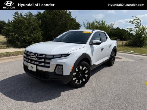 Certified 2025 Hyundai Santa Cruz SEL FWD image 1