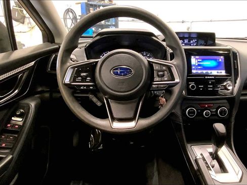 Used 2023 Subaru Crosstrek 2.0i image 6