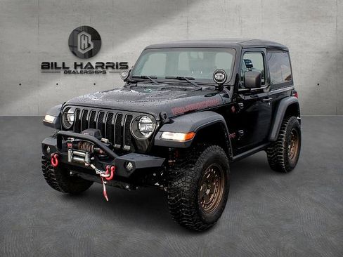 Used 2018 Jeep Wrangler Rubicon image 1