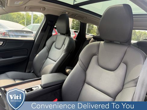 Certified 2023 Volvo XC60 B5 Plus w/ Climate Package image 18