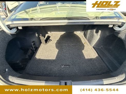 Used 2018 Volkswagen Passat 2.0T SE image 26