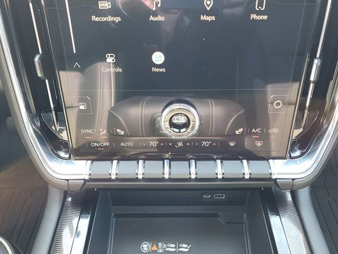 New 2026 GMC Yukon XL Elevation image 32