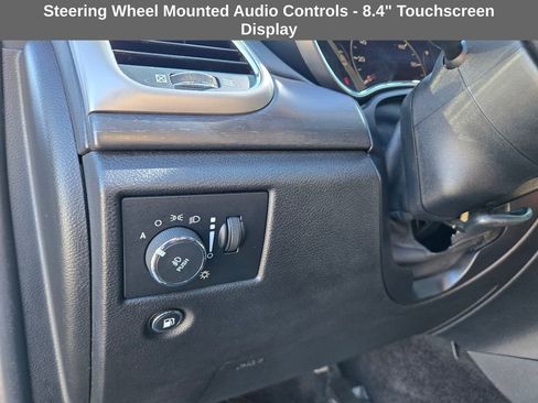 Used 2017 Jeep Grand Cherokee Altitude image 30