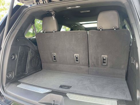 Used 2023 Chevrolet Tahoe High Country RWD image 30