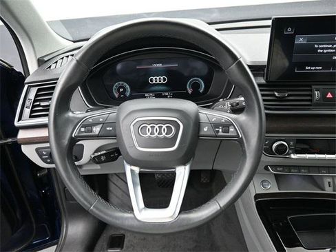 Used 2022 Audi Q5 2.0T Premium Plus image 17