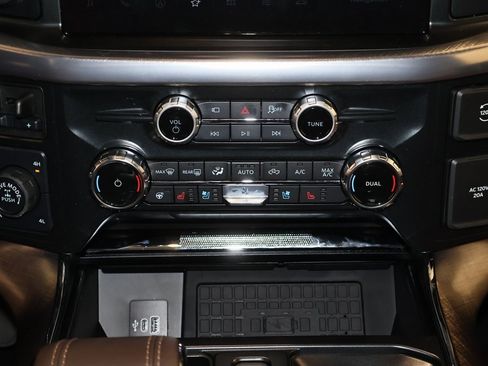 New 2025 Ford F150 King Ranch image 27