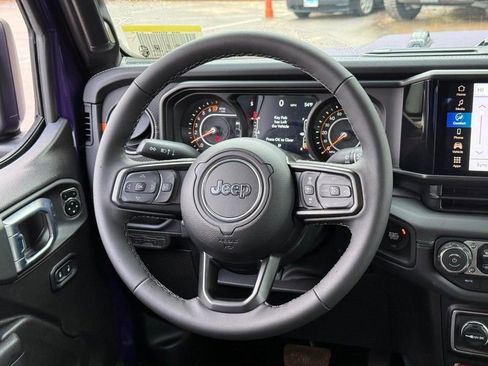 New 2026 Jeep Gladiator Mojave image 8