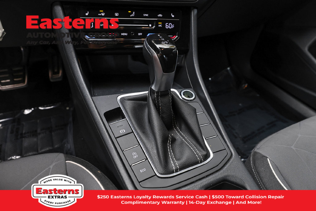 Used 2025 Volkswagen Jetta Sport FWD image 14