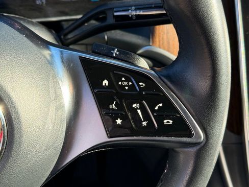 Used 2024 Mercedes-Benz GLC 300 4MATIC image 21