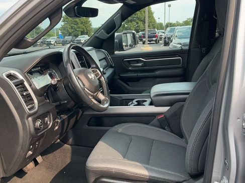 Used 2022 RAM 1500 Big Horn AWD/4WD image 18