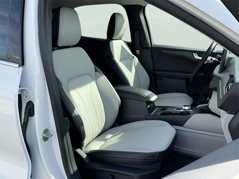 New 2026 Ford Escape SE w/ PHEV Premium Package image 20