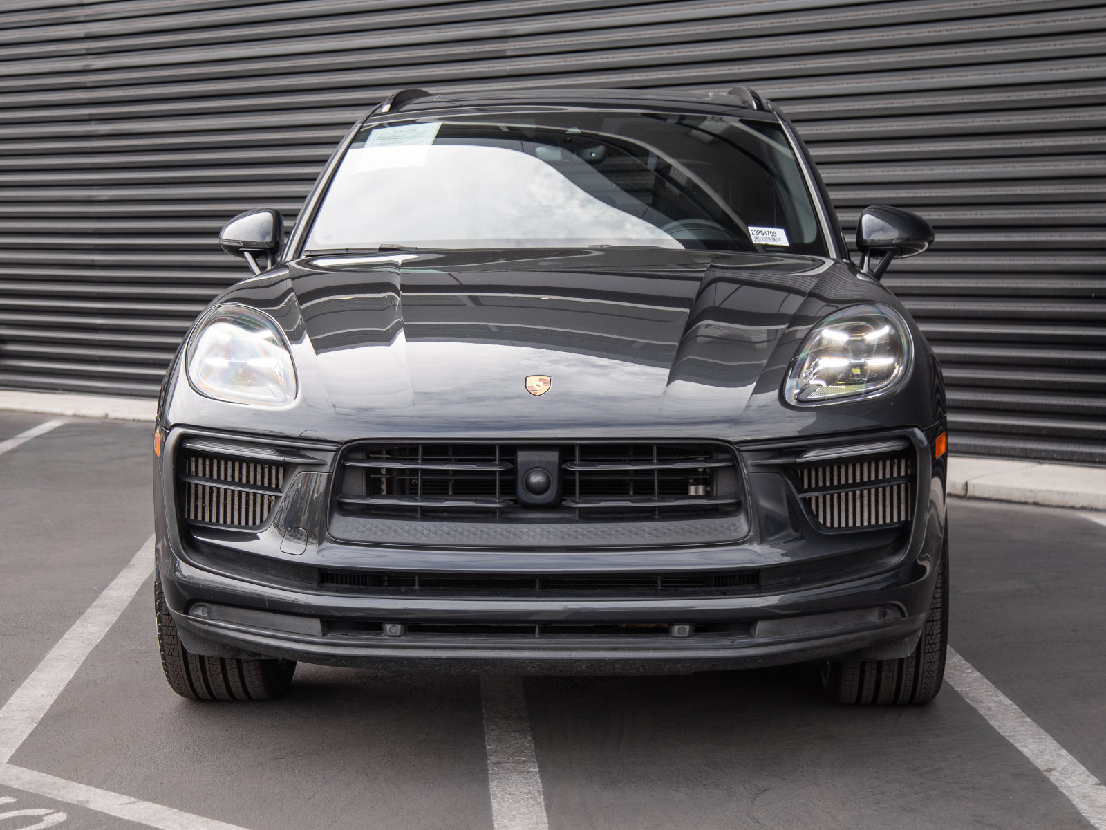 Certified 2024 Porsche Macan S AWD/4WD image 10