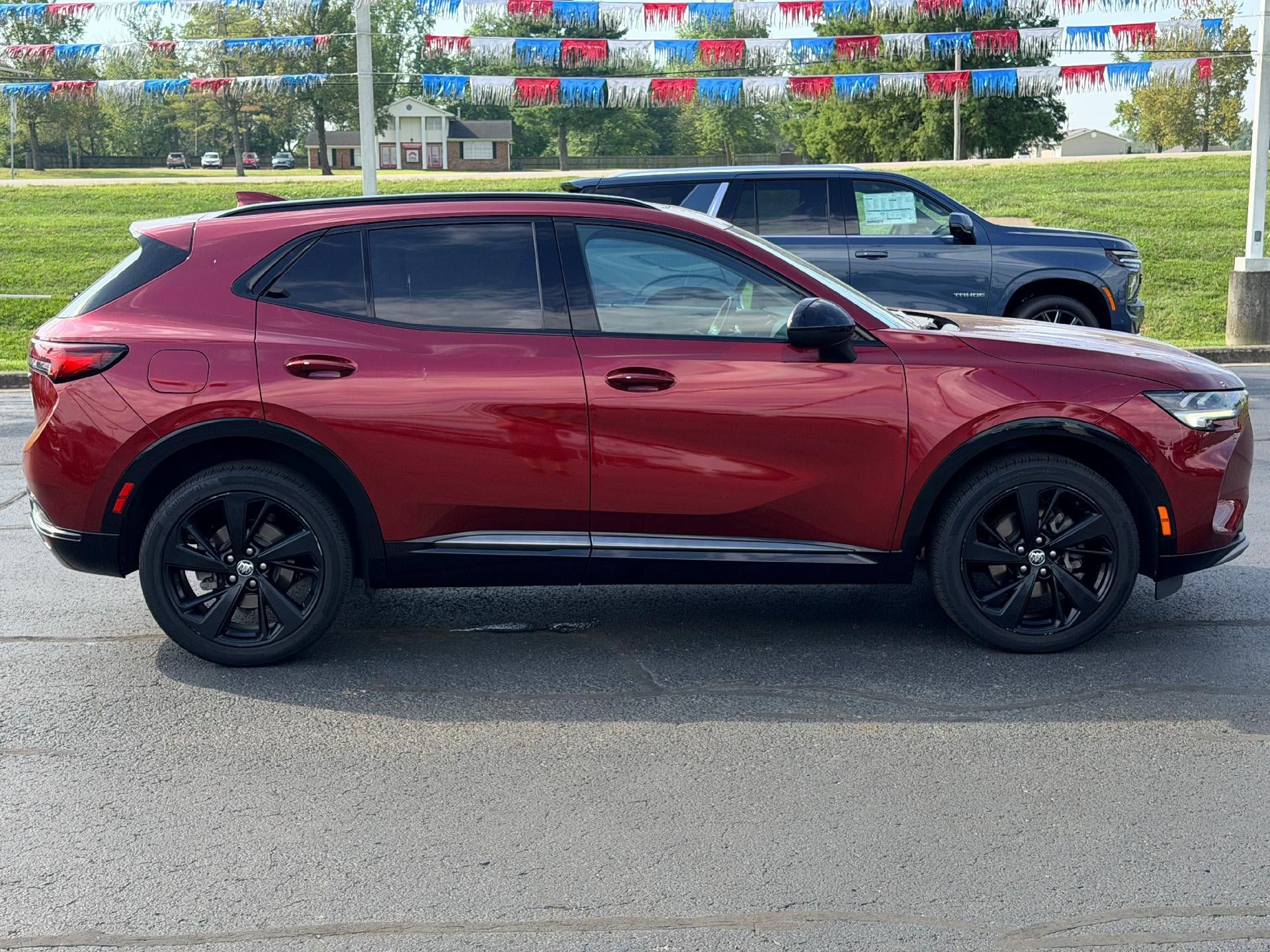 Used 2023 Buick Envision Essence w/ Sport Touring Package AWD/4WD image 4