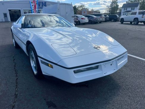 Used 1990 Chevrolet Corvette Convertible RWD image 11