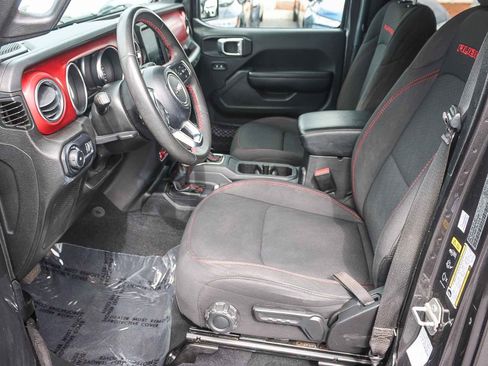 Used 2023 Jeep Wrangler Unlimited Rubicon AWD/4WD image 18