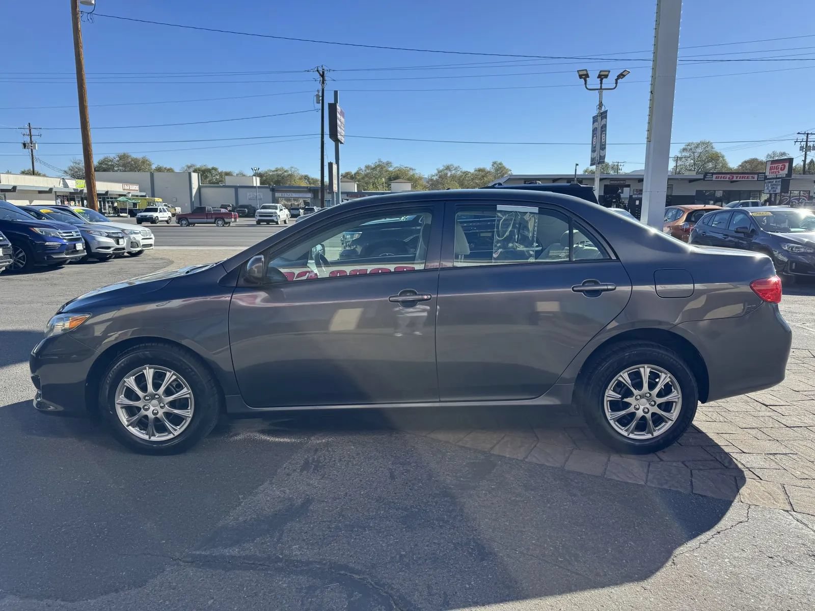 Used 2009 Toyota Corolla LE w/ All Weather Guard Pkg FWD image 5