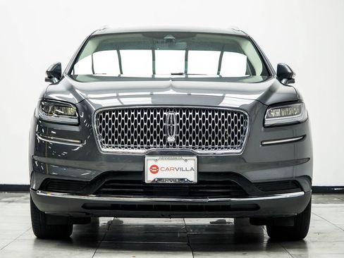 Used 2023 Lincoln Nautilus Reserve AWD/4WD image 8